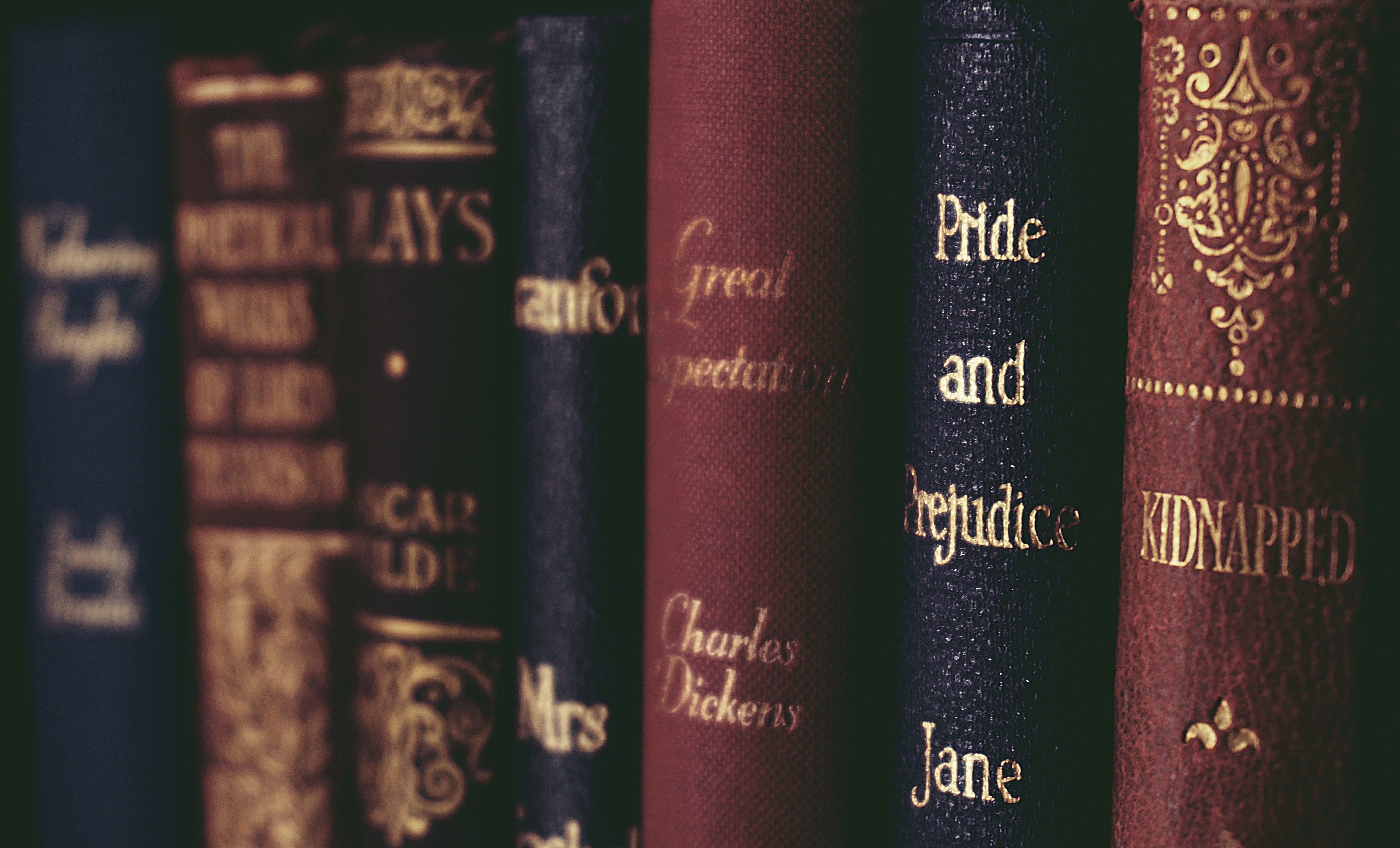 close-up-of-books-on-shelf-1560093